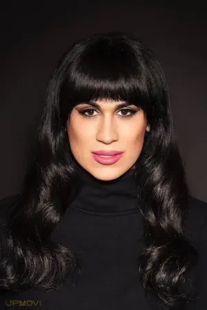Roz Hernandez