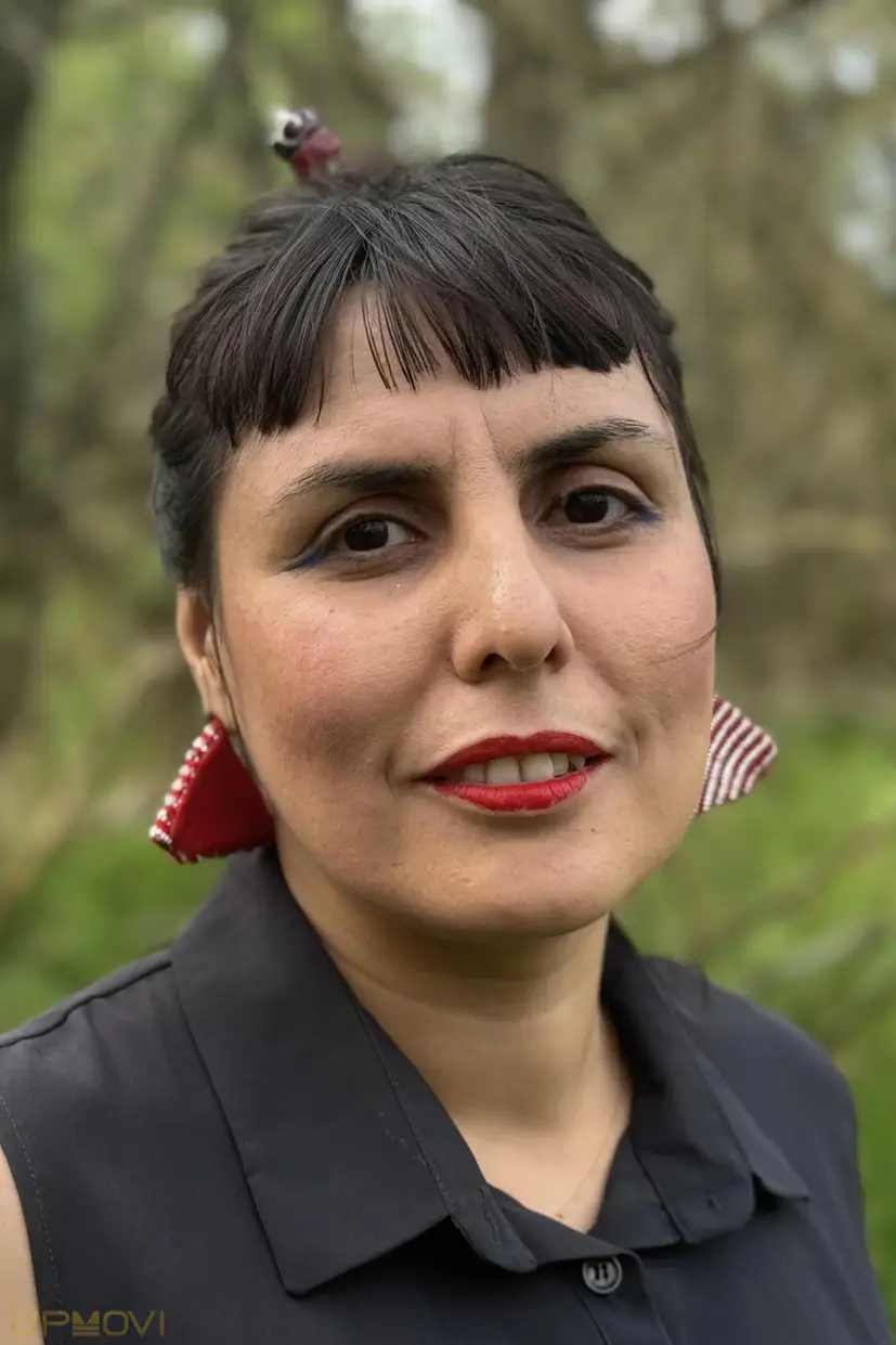 Mina Keshavarz