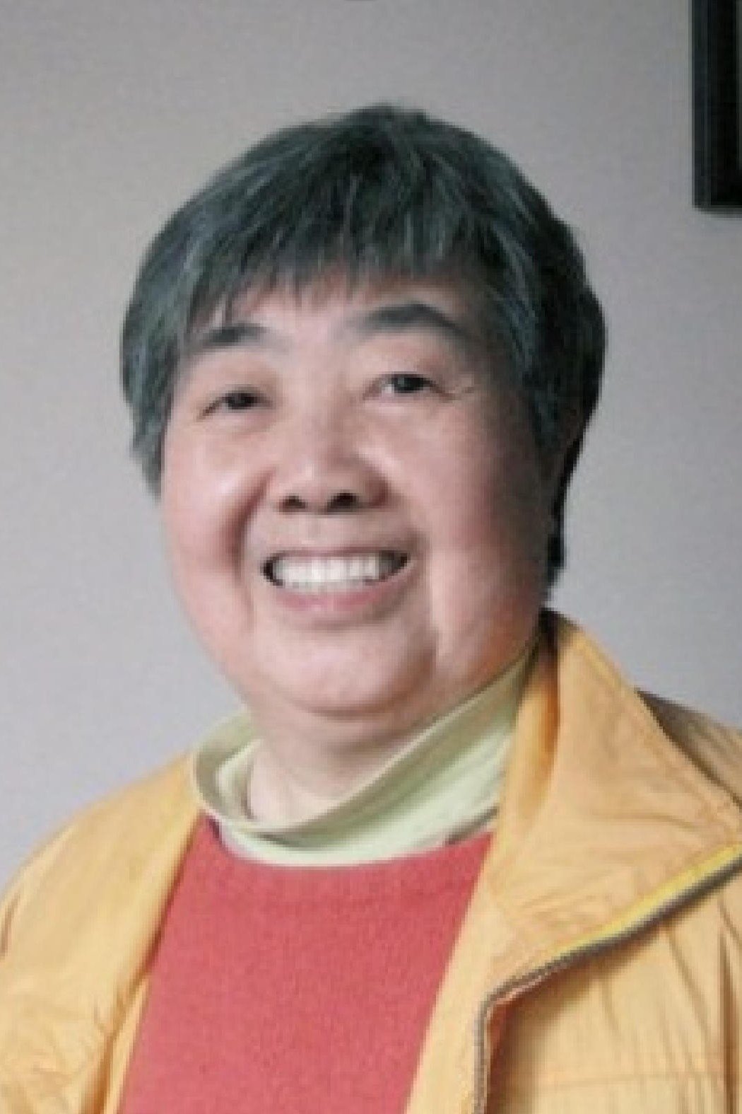 李莉