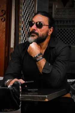 Younes Benzakour