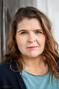 Melanie Adler