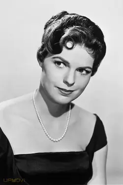 Pamela Lincoln