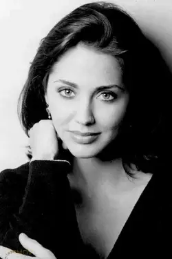 Bobbie Phillips
