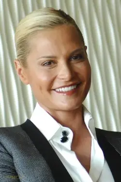 Simona Ventura