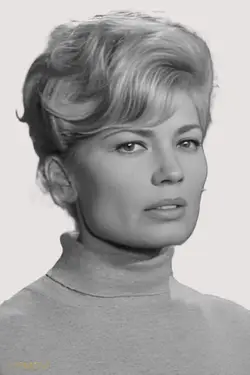 Nadia Sanders