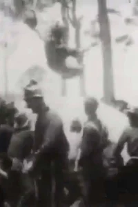 إلقاء سُدانة داخل بطانية