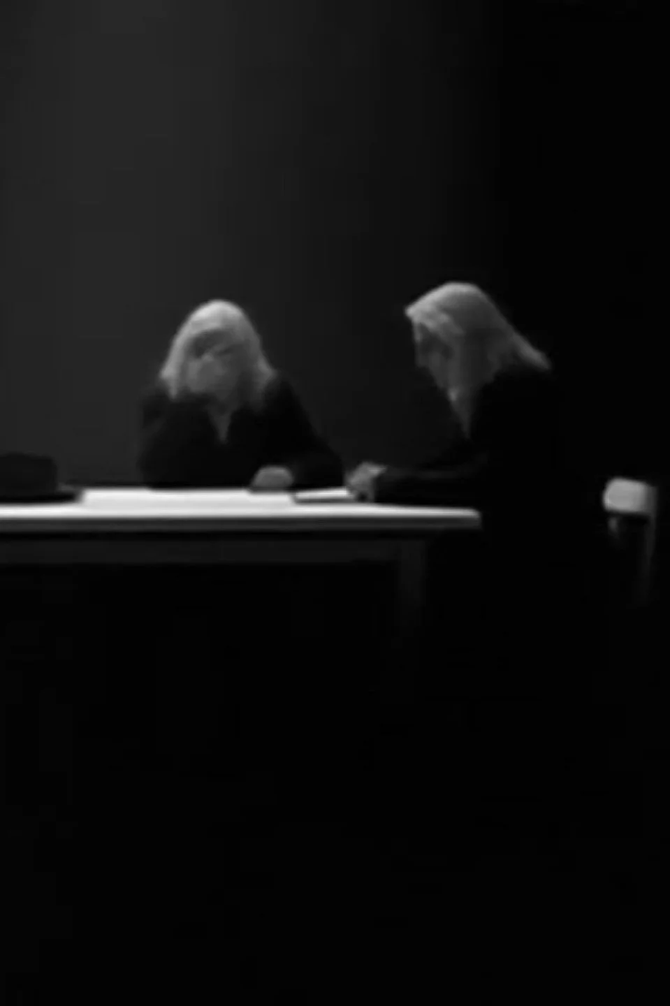 مرا مثل یک امپراتور همراهی کن