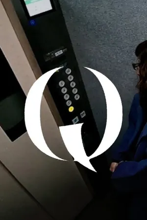 مستند تقلبی «کیو» زیرزمین
