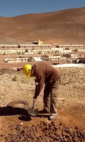 رقص ساکنان نامرئی سرنوشت