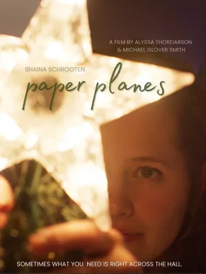 planes کاغذی