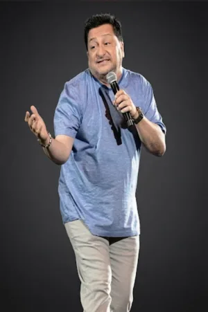 Chiquito pero juguetón: The Muvi