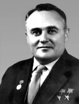 مدیر ارشد طراحی