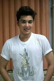 یخ Nakintorn Passayawan