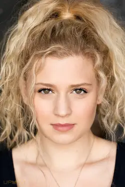 Carly Nahon
