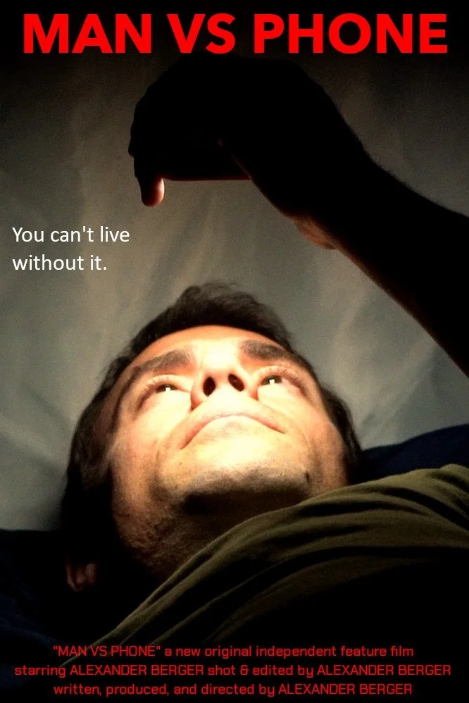 مرد در برابر تلفن