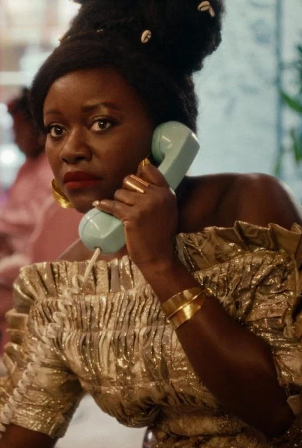 نامزد شگفت‌انگیز و فوق‌العادهٔ سئی آجی