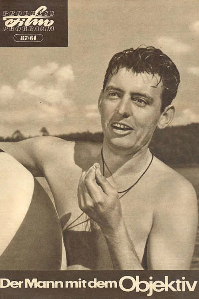 مردی با لنز هدف