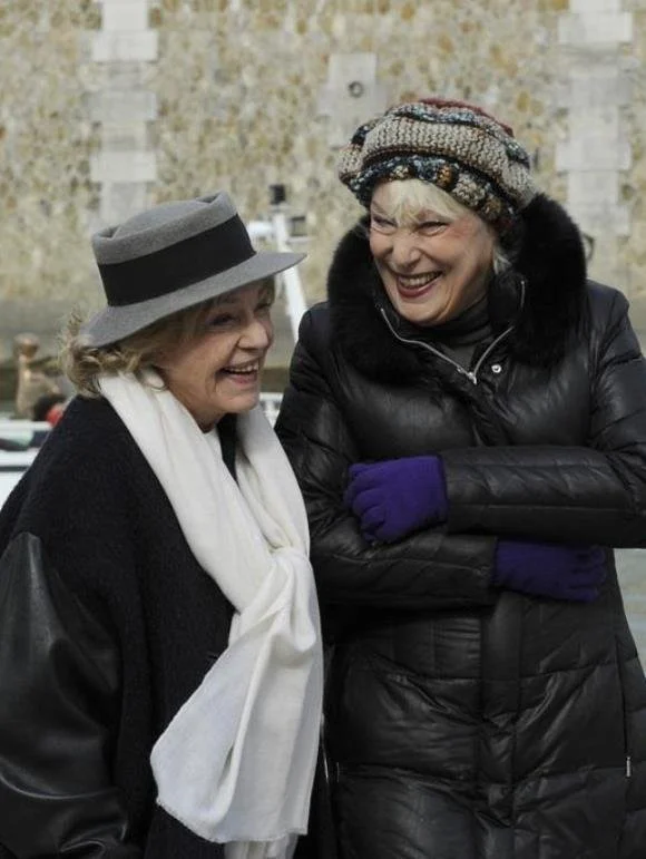 لباس پوشی نکردن راهب