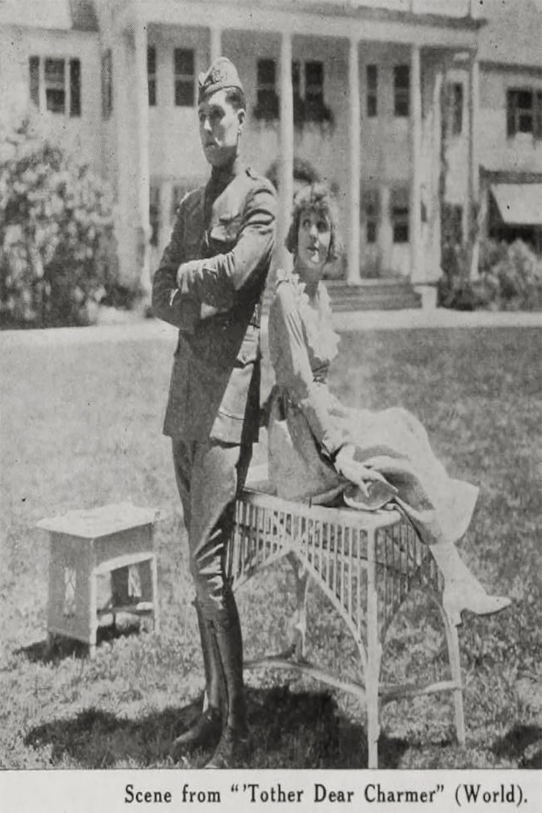 دیگر عزیز جادوگر