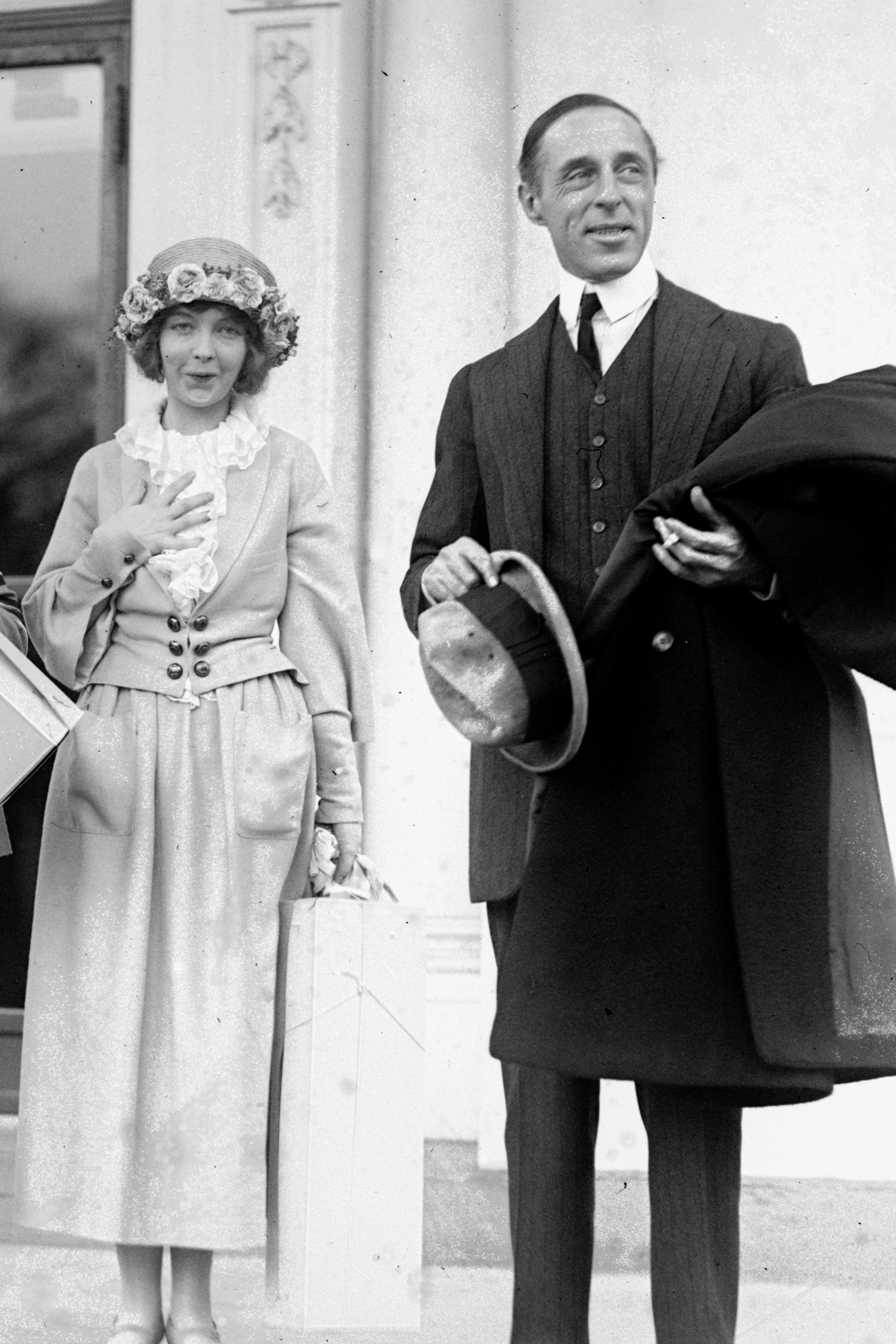 لیلیان گیوش در یک درخواست وام آزادی