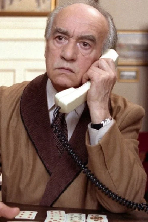 پیامدهای پوشیدن کلاه در ماه مه