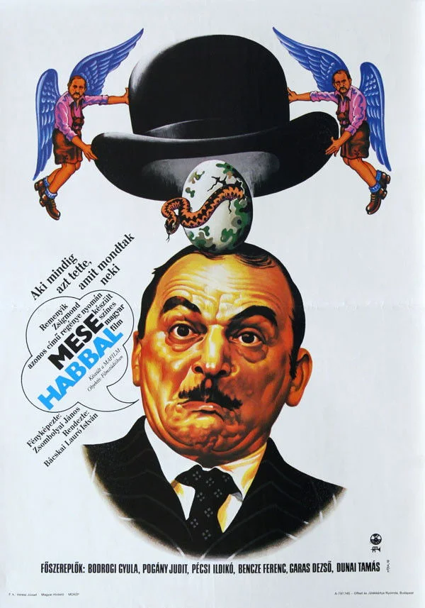 همه‌چیز ماه‌تابی است